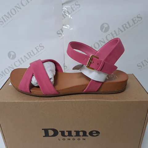 BOXED PAIR OF DUNE LONDON WOMEN'S LANDIE PINK NUBUCK CROSS STRAP COMFORT SANDALS // SIZE: 4 UK