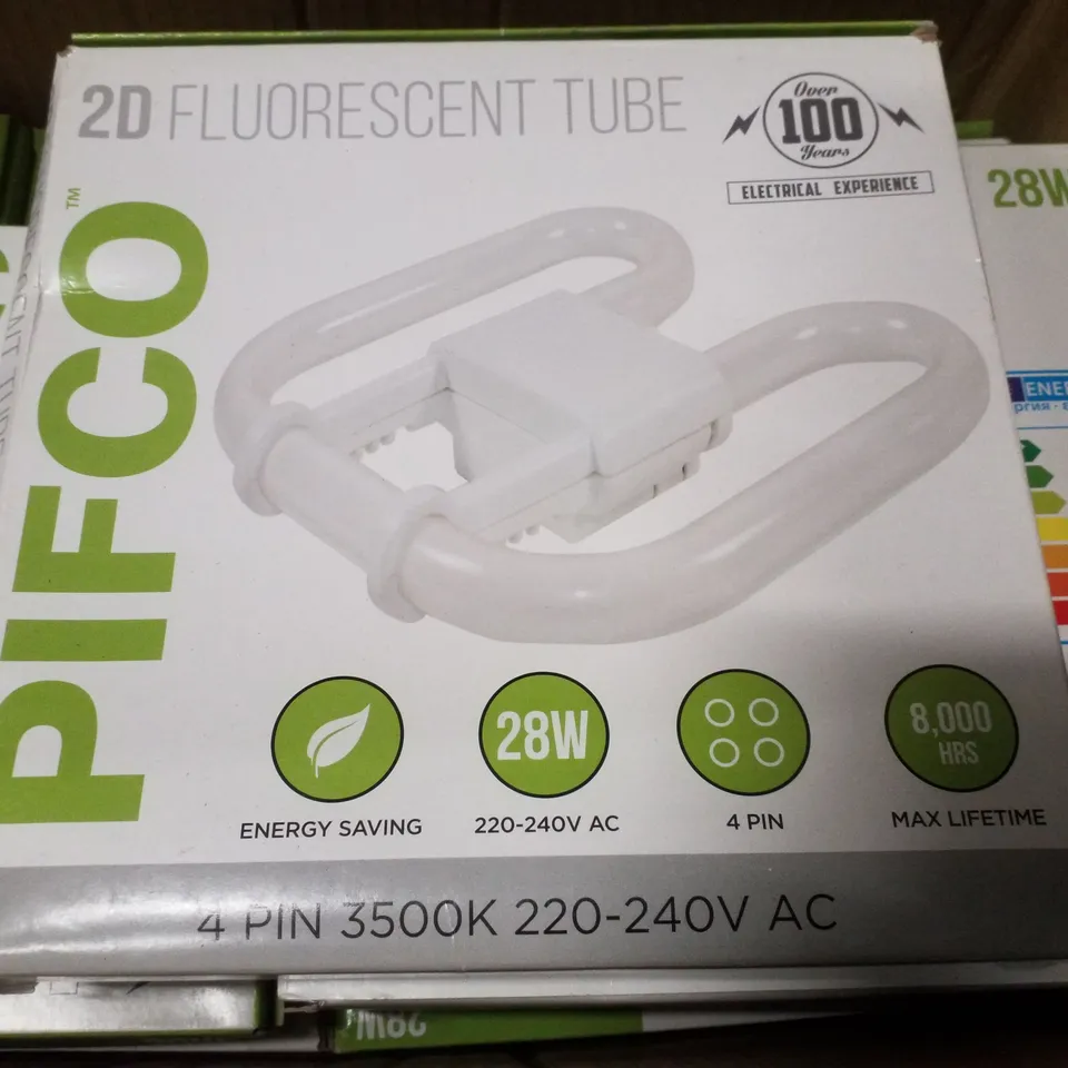 BOX CONTAINING 16 PIFCO 2D FLUORESCENT TUBE LIGHTS