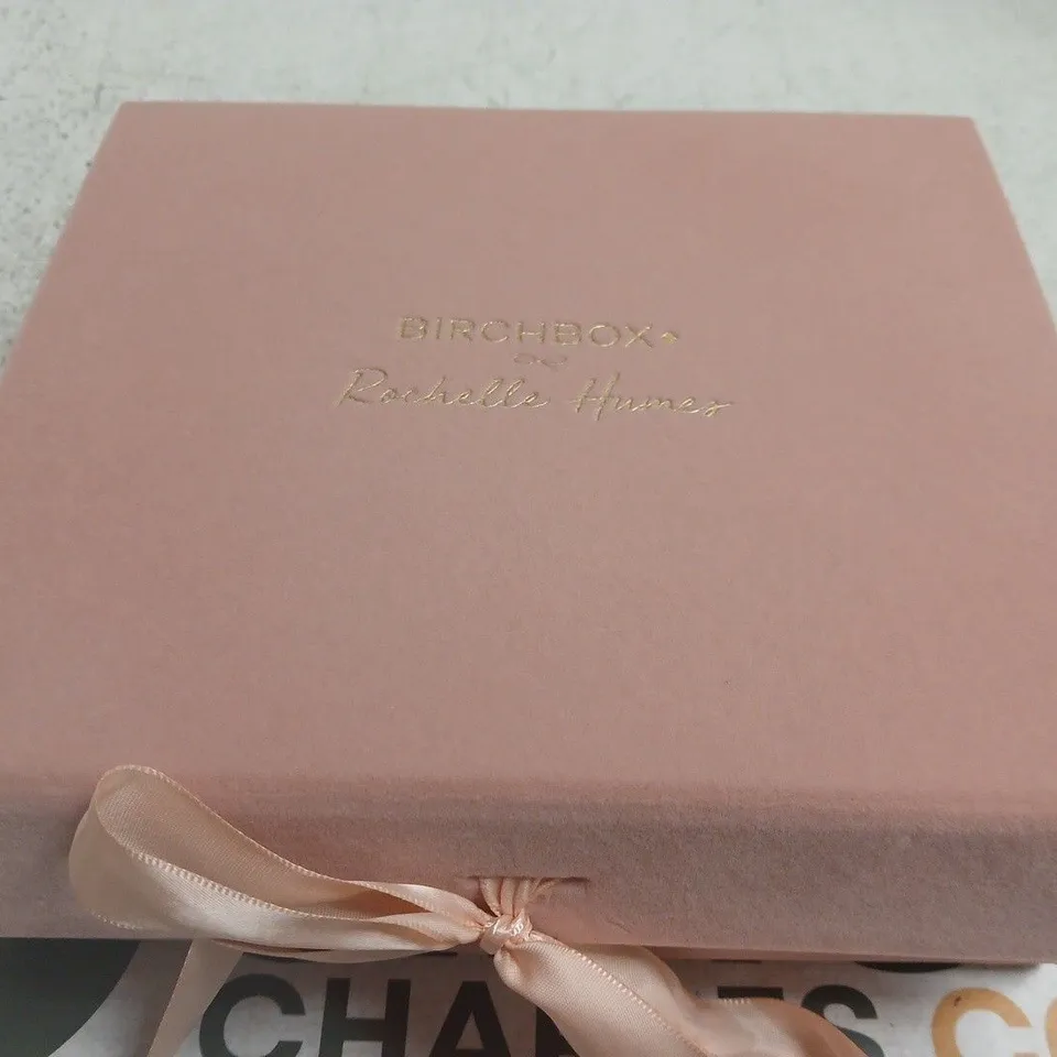BIRCHBOX X ROCHELLE HUMES BEAUTY GIFT SET 
