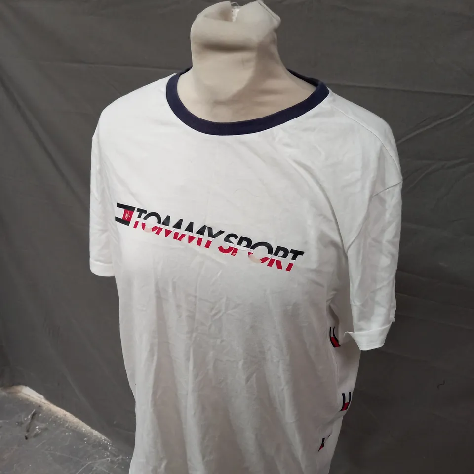 TOMMY HILFIGER - TOMMY SPORT CASUAL T-SHIRT SIZE M