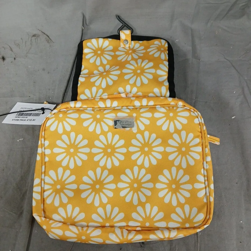 Mia Tui Lou Fold-Out Toiletry Bag – Yellow Floral