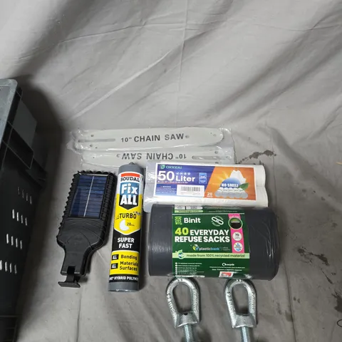 APPROXIMATELY 15 MIXED WORKSHOP ACCESSORIES