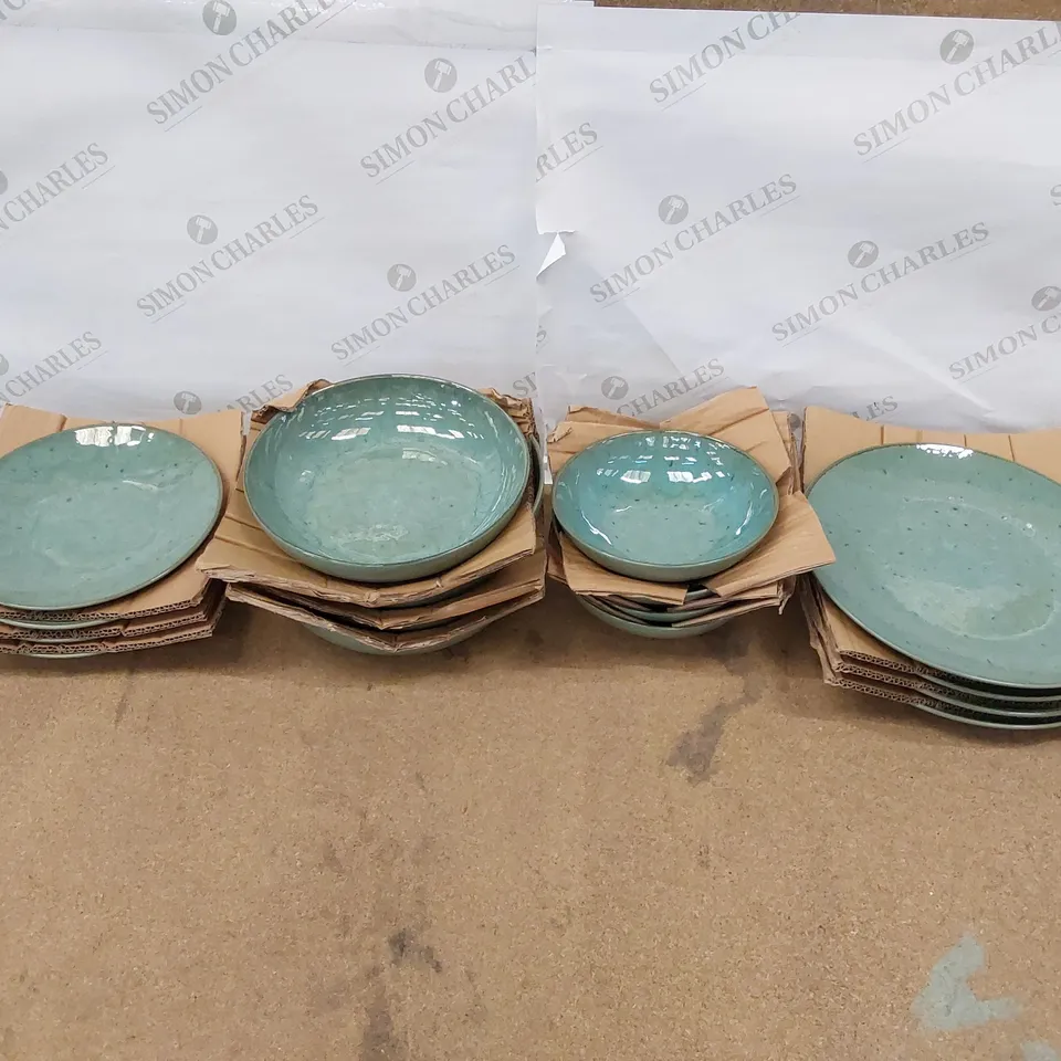 BOXED BLOOMSBURY MARKET LIPTAK 16PCS STONEWARE DINING SET IN GREEN (1 BOX)