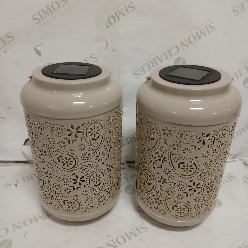 GARDEN REFLECTIONS SET OF 2 PATTERNED SOLAR LANTERNS, PAISLEY