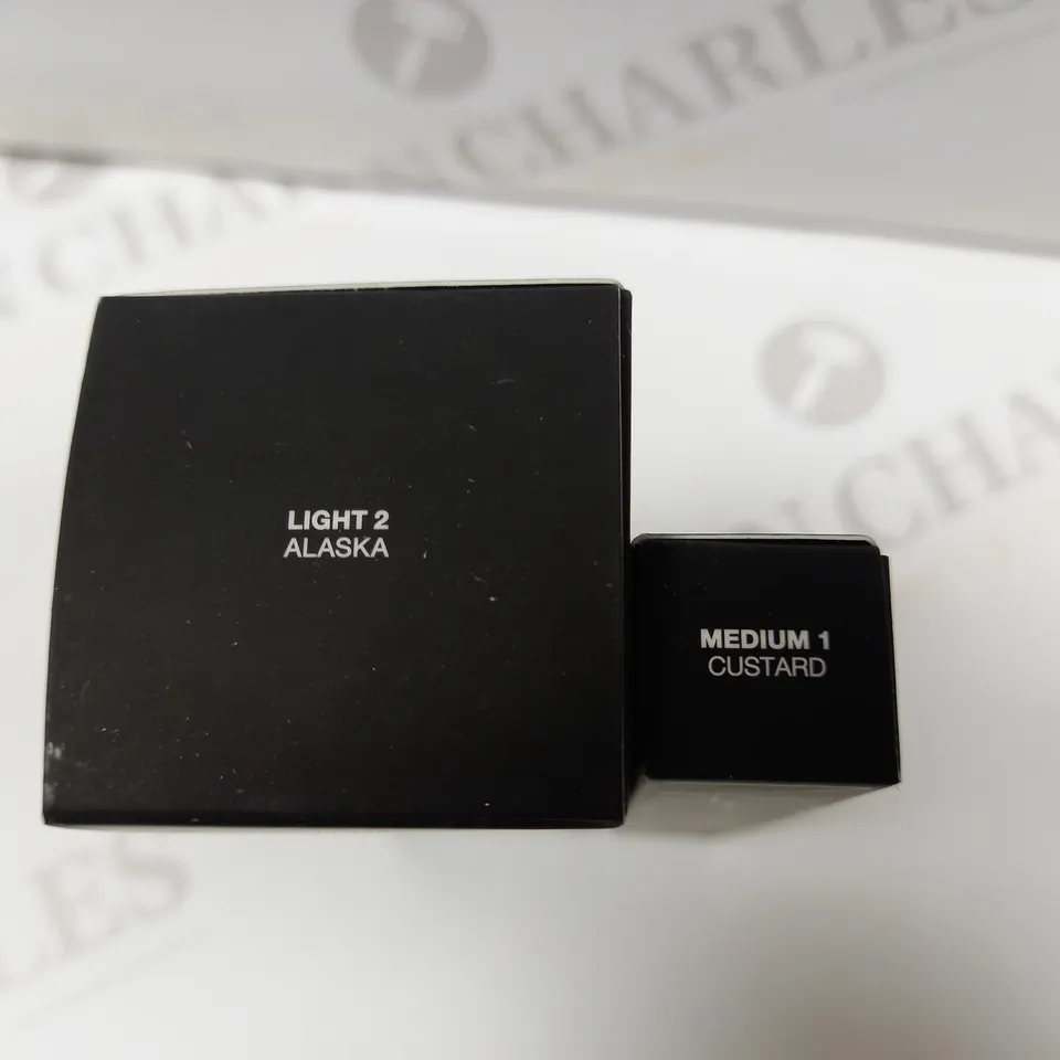 NARS PURE RADIANT TINTED MOISTURISER LIGHT 2 ALASKA (50ML) AND NARS RADIANT CREAMY CONCEALER MEDIUM 1 CUSTARD (6ML)