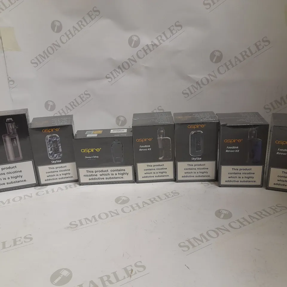 LOT OF APPROXIMATELY 10 E-CIGARETTE RELATED ITEMS TO INCLUDE ASPIRE SPEEDER 200W KIT, ASPIRE SKYSTAR, AND ASPIRE FEEDLINK REVVO KIT ETC.