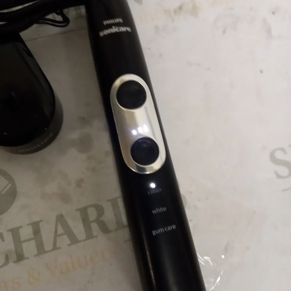 PHILIPS SONICARE ELECTRIC TOOTHBRUSH AND CHARGER UNBOXED