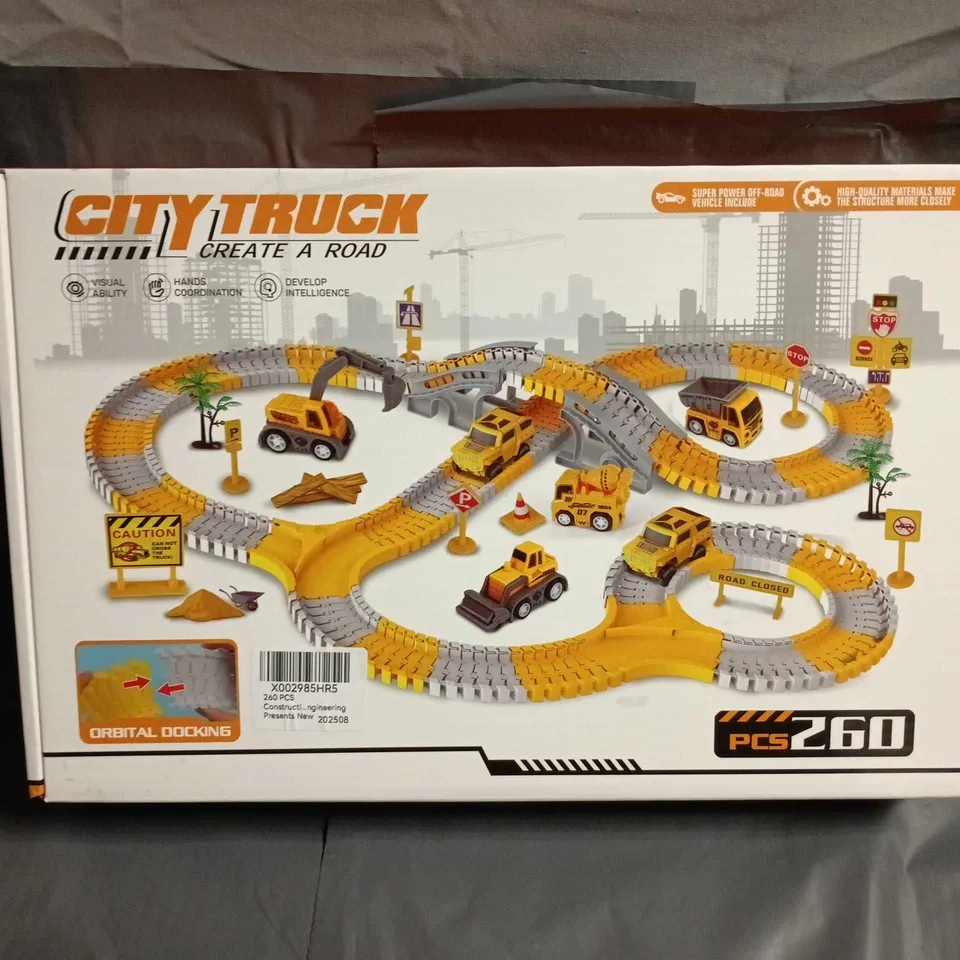 KIZPLAYS CITY TRUCK TRAIN SET – 260 PIECES
