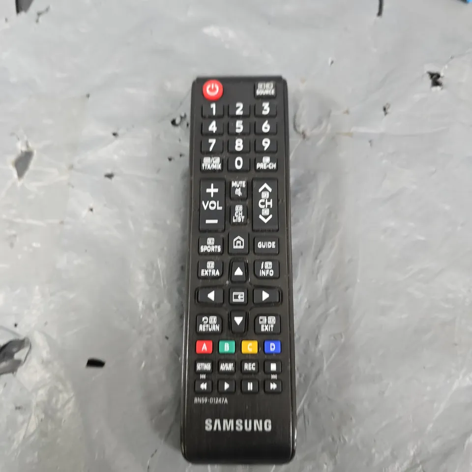 BOXED SAMSUNG OLED S90D 77 INCH 4K TELEVISION - COLLECTION ONLY