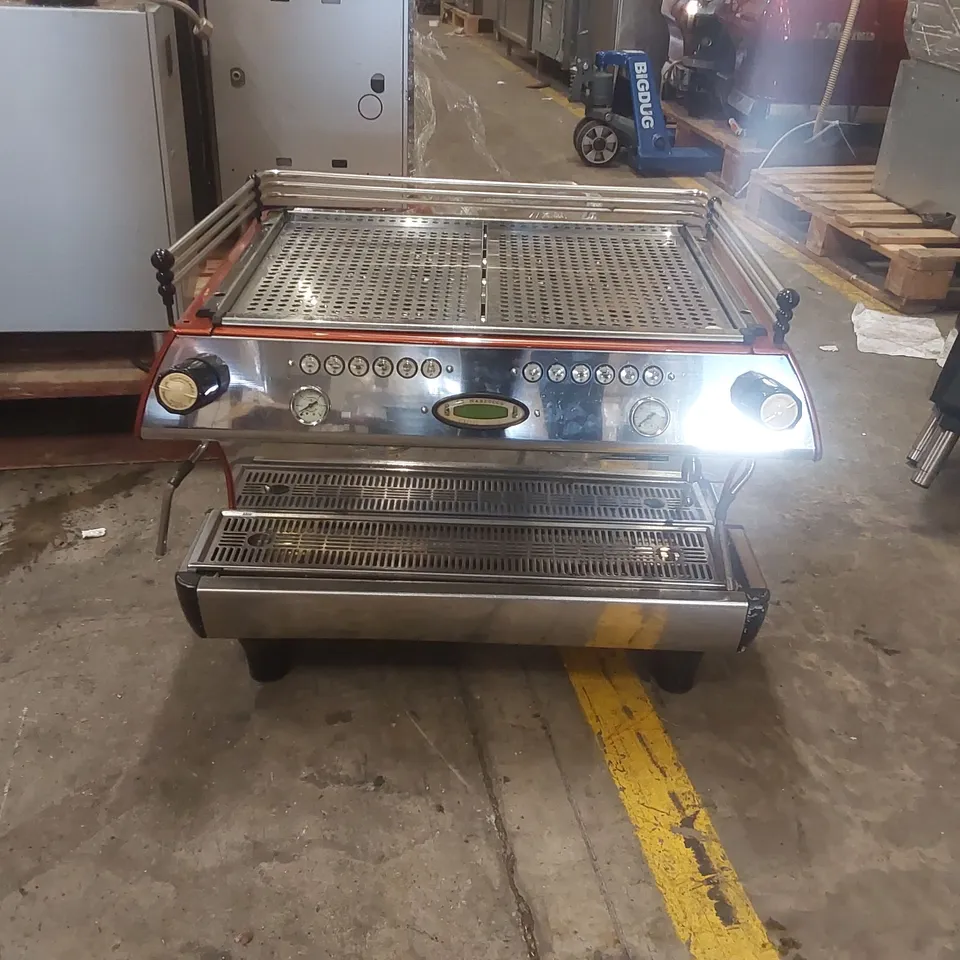 LA MARZOCCO COMMERCIAL 2 GROUP COFFEE MACHINE