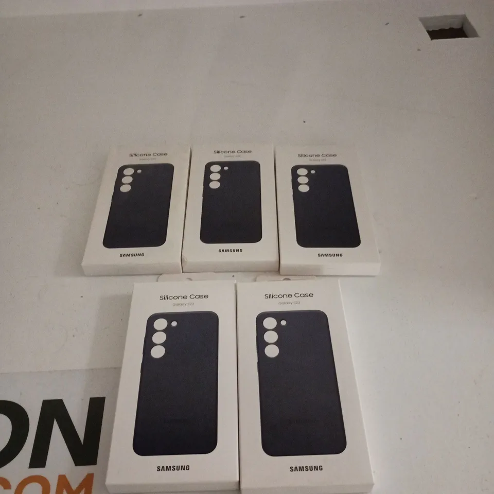 SET OF 5 SILICONE CASES FOR SAMSUNG GALAXY S23