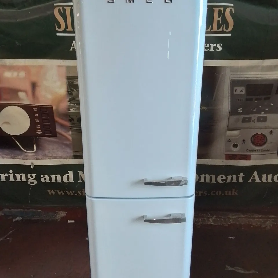 SMEG FREESTANDING 70/30 FRIDGE FREEZER IN BLUE - FAB32LPB5UK