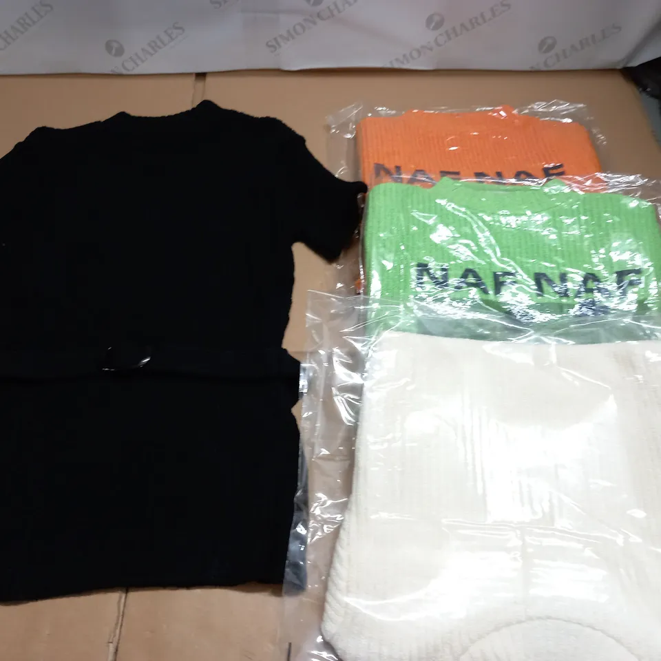 LOT OF APPROXIMATELY 30 AS NEW CLOTHING ITEMS - SIZE UNSPECIFIED