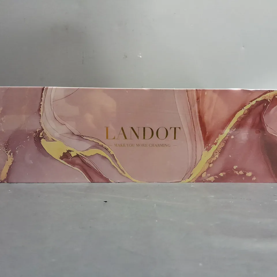 SEALED LANDOT HAIR STRAIGHTENER 