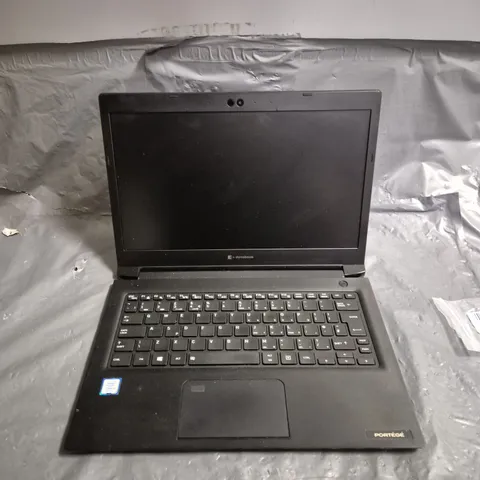 DYNABOOK A30 56GB SSD - 13.3 LAPTOP