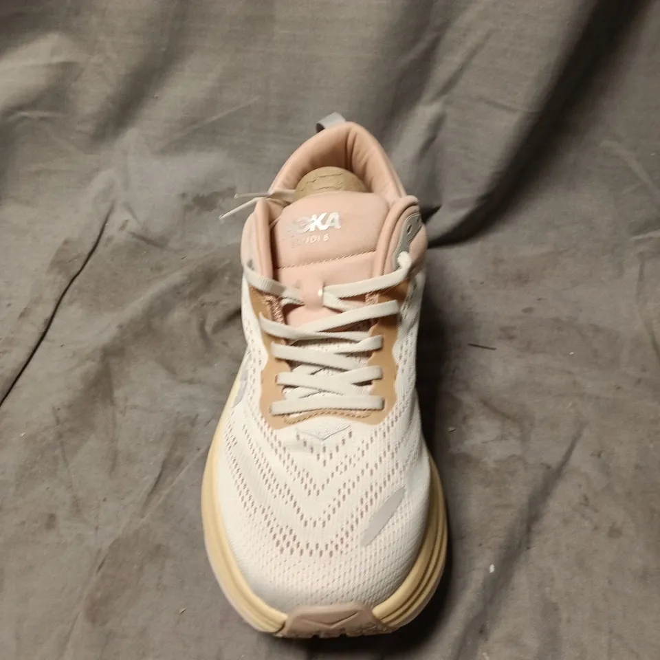 HOKA WOMEN'S RUNNING SHOES – KNIT MESH, PINK/BEIGE SIZE 8