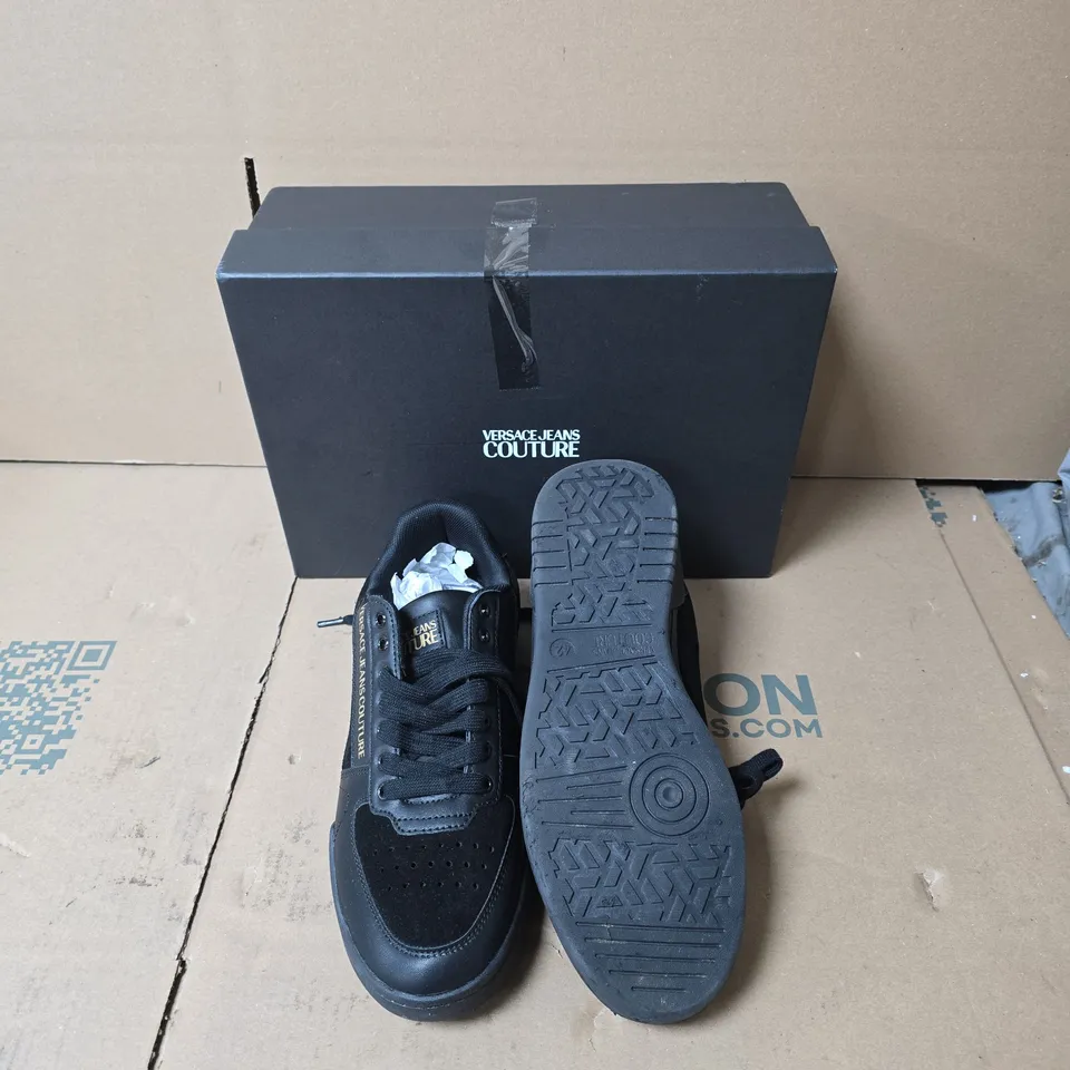 VERSACE JEANS COUTURE SNEAKERS – BLACK