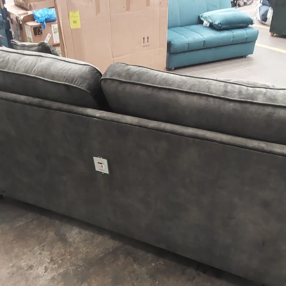QUALITY DESIGNER THE DOWNTON 3 SEATER SOFA 