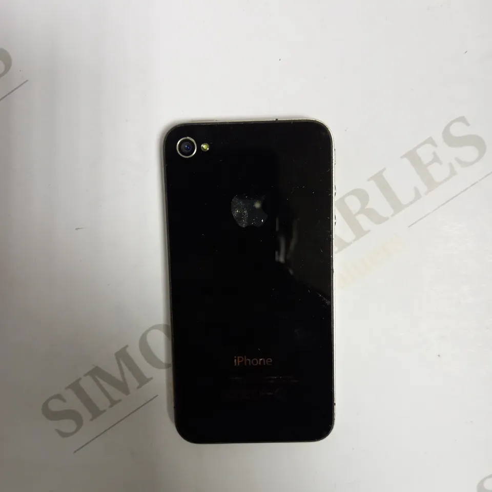 APPLE IPHONE 4 (A1332) SMARTPHONE 