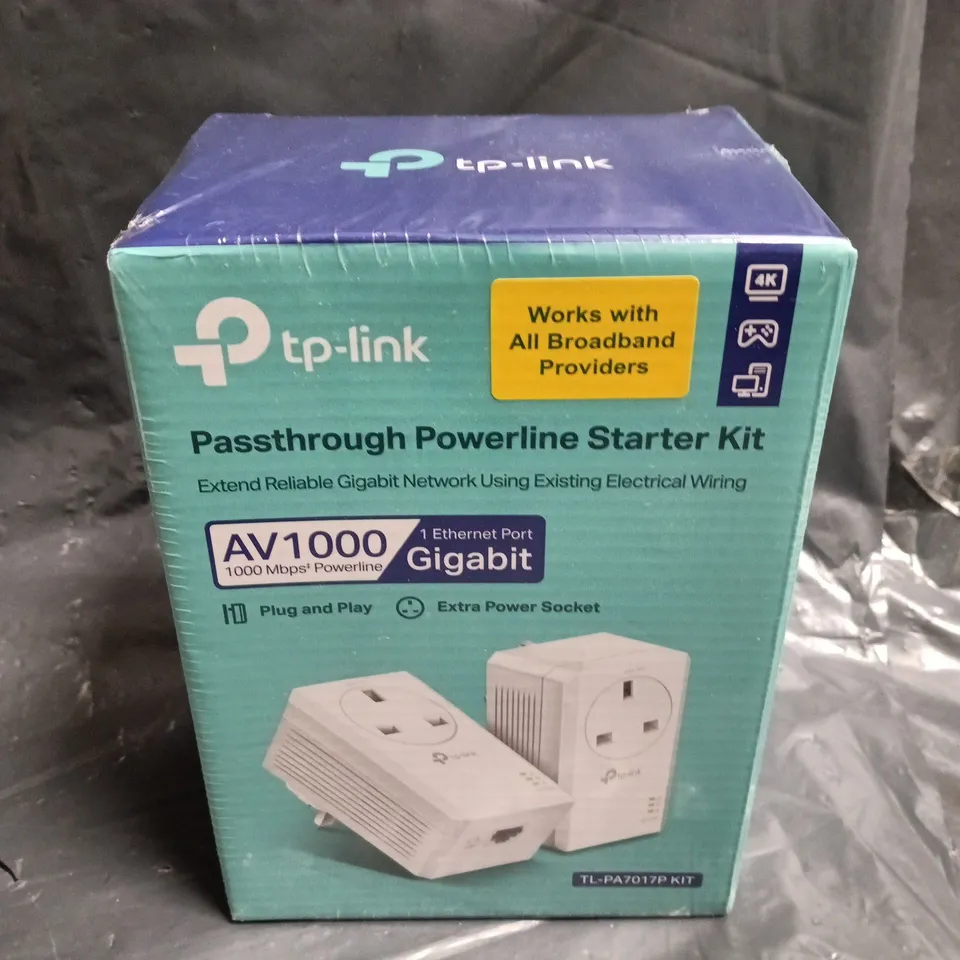SEALED TP-LINK AV1000 PASSTHROUGH POWERLINE STARTER KIT 