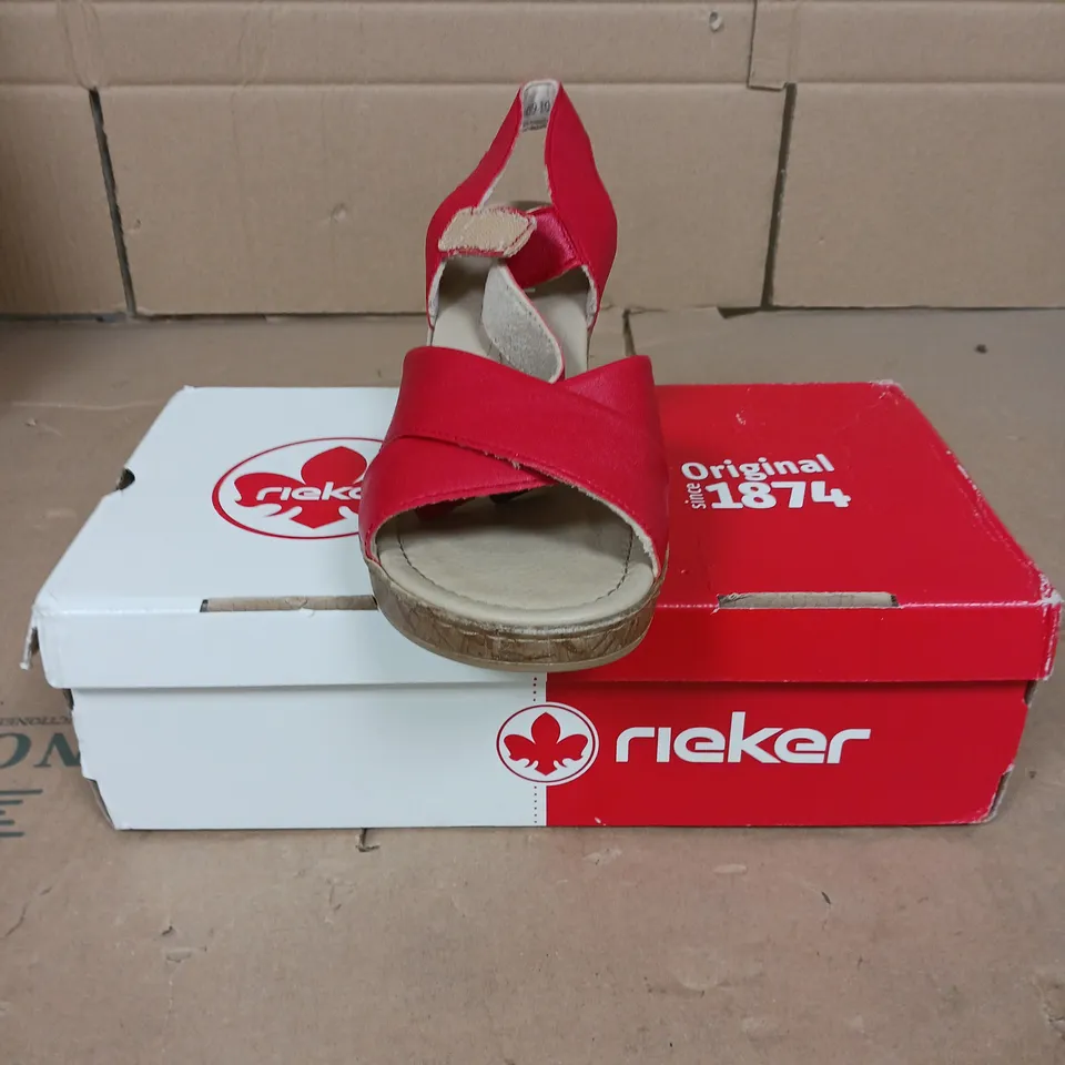 RIEKER HEELED SANDAL RED SIZE 6.5