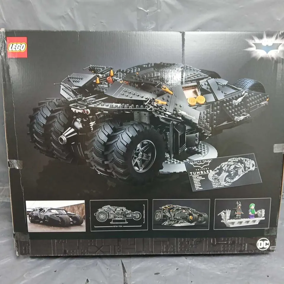 BOXED LEGO 76240 BATMAN THE DARK KNIGHT TRILOGY BATMOBILE TUMBLER 76240 RRP £229.99