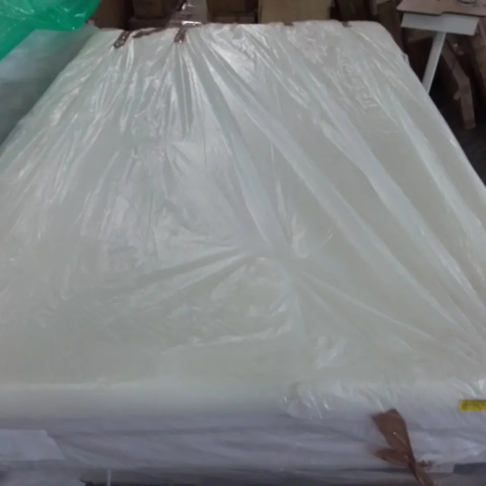 BAGGED 30CM LUXURY MEMORY FOAM MATTRESS - APPROX 135X190CM