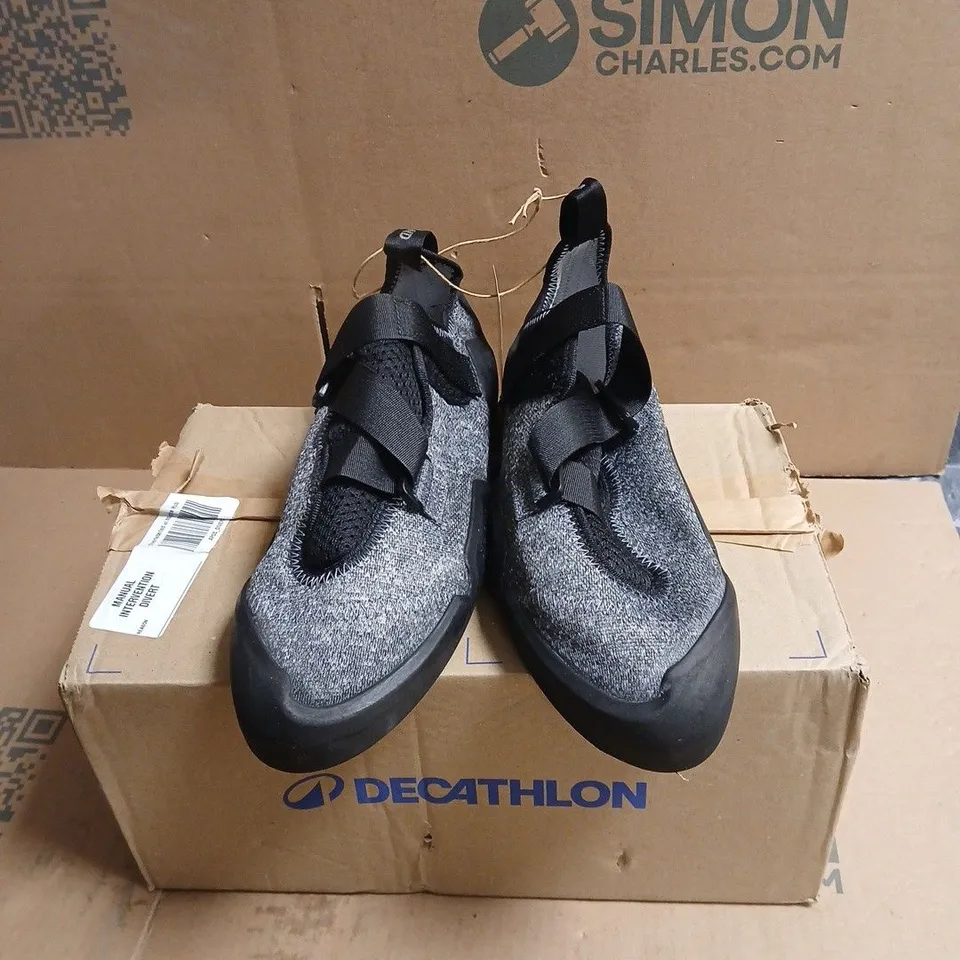 SIMOND FIRST KLIMB CLIMBING SHOES BOXED UK SIZE 11