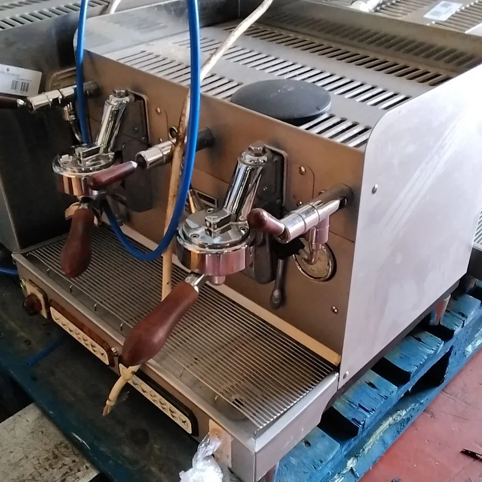 ELEKTRA BARISTA 2 STATION COFFEE MACHINE 
