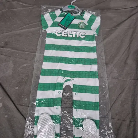 Celtic FC Infant Sleepsuit Kit – Size 9-12M, Official Merchandise