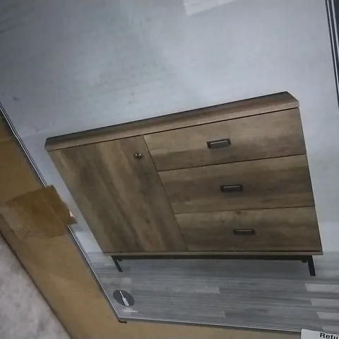 BOXED FULTON SMALL SIDE BOARD PINE 