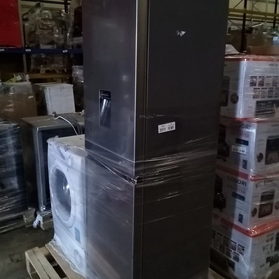 HISENSE RB327N4WC1 55CM FREESTANDING 50/50 FRIDGE FREEZER AND CANDY 8KG FREESTANDING HEATPUMP TUMBLE DRYER WHITE