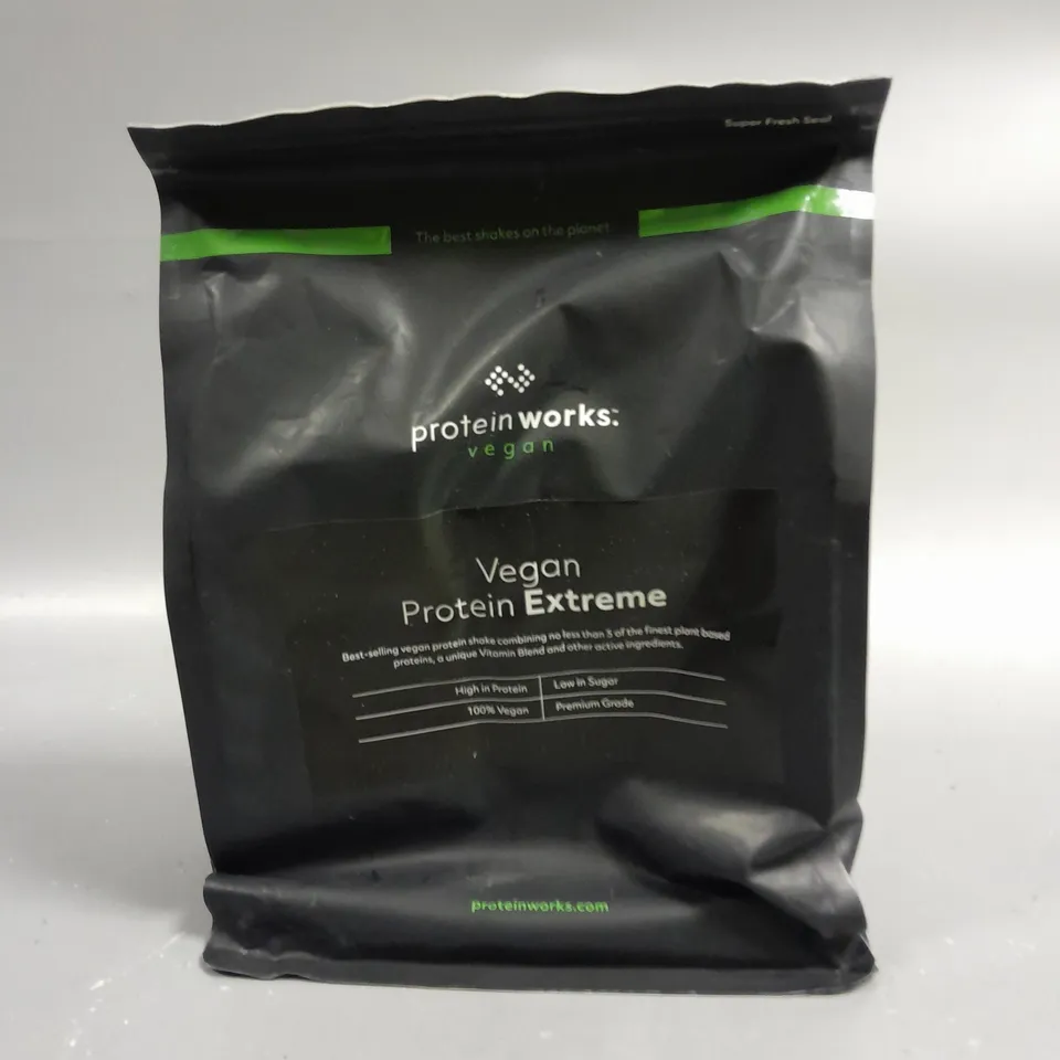 SEALED PROTEIN WORKS VEGAN PROTEIN EXTREME - MANGO SMOOTHIE - 1KG
