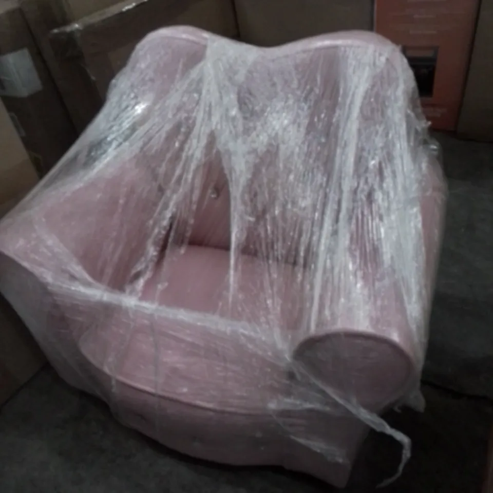 LACHLAN CHILDREN'S CHAIR