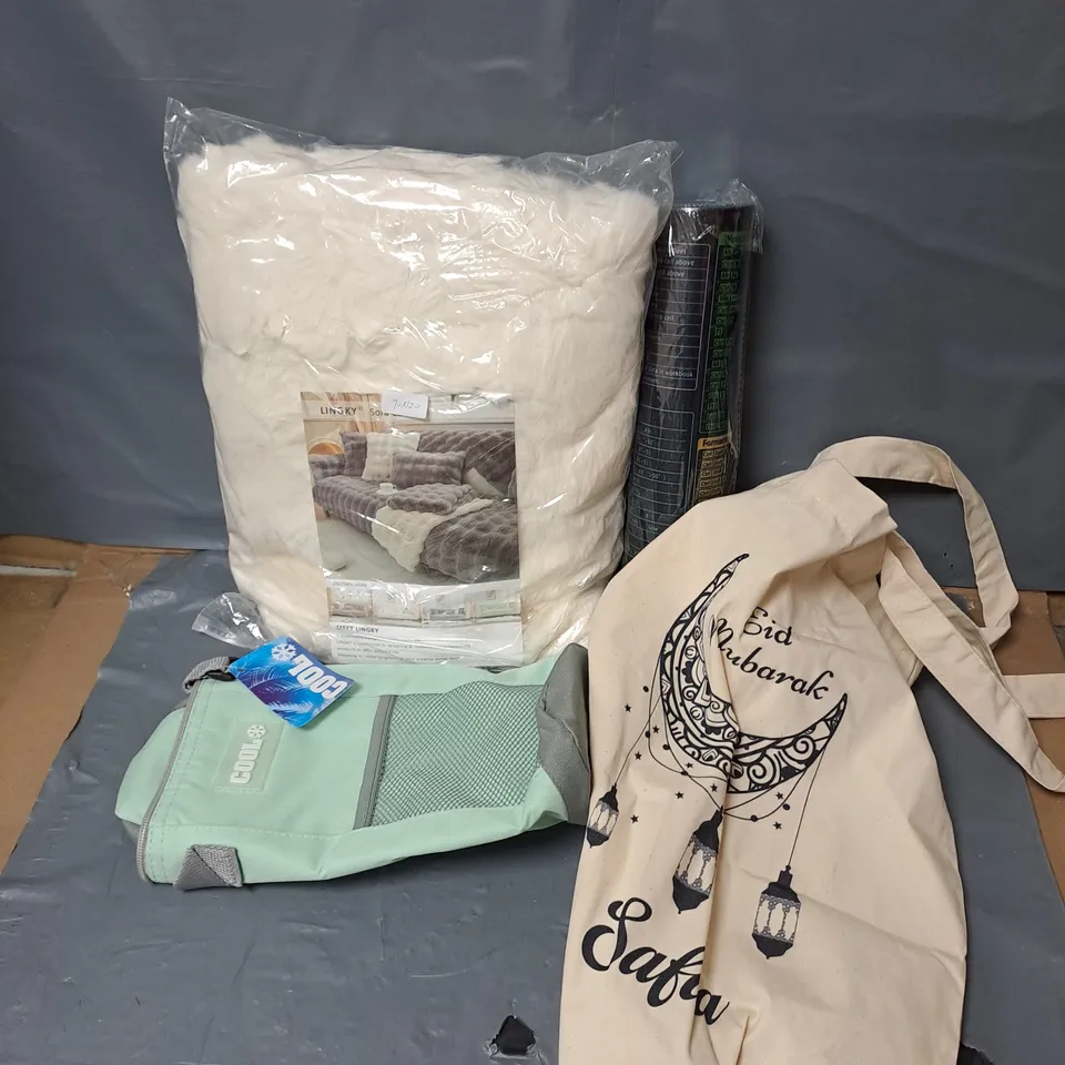 APPROXIMATELY 20 ASSORTED HOUSEHOLD ITEMS TO INCLUDE SOFA COVER, EID MUBARAK TOTE BAG, COOL BAG, ETC