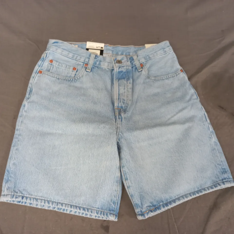 LEVI'S 501 '90S SHORTS IN BLUE SIZE 26