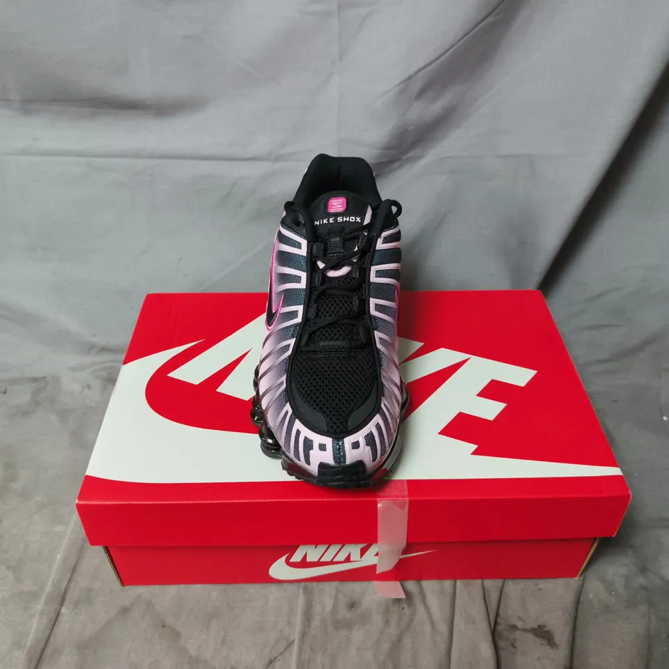 BOXED PAIR OF NIKE WOMENS SHOX TRAINERS BLACK/PINK - UK 5