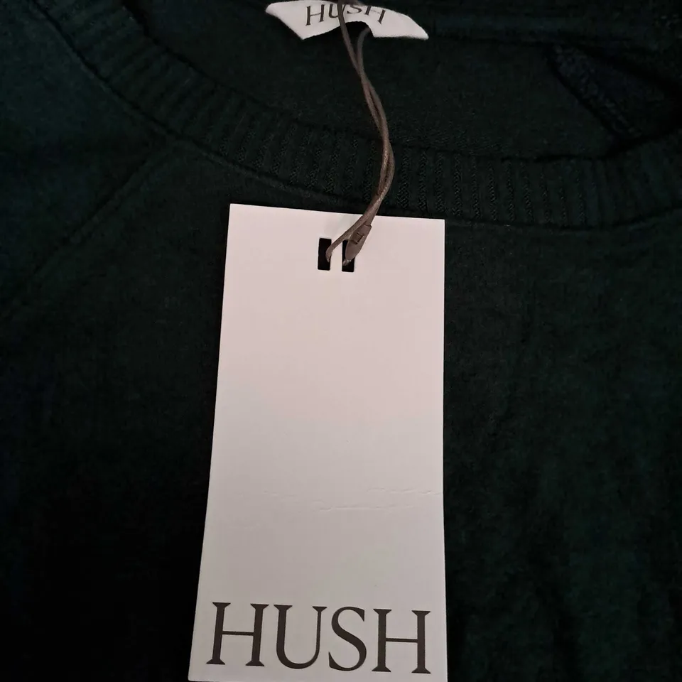 HUSH ELLE SUPERSOFT RAGLAN TOP IN DEEP GREEN - XXS