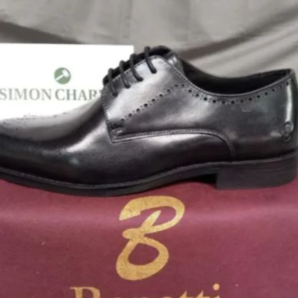 BRAND NEW BOXED BENETTI THOMAS BLACK LEATHER SHOES SIZE 42