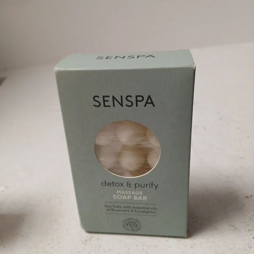 APPROXIMATELY 16 ASSORTED COSMETIC ITEMS INCLUDING BIO OIL , SENSPA MASSAGE SOAP BAR AND GARNIER AMBRE SOLAIRE KIDS SENSITIVE SUN PROTECTING SPRAY
