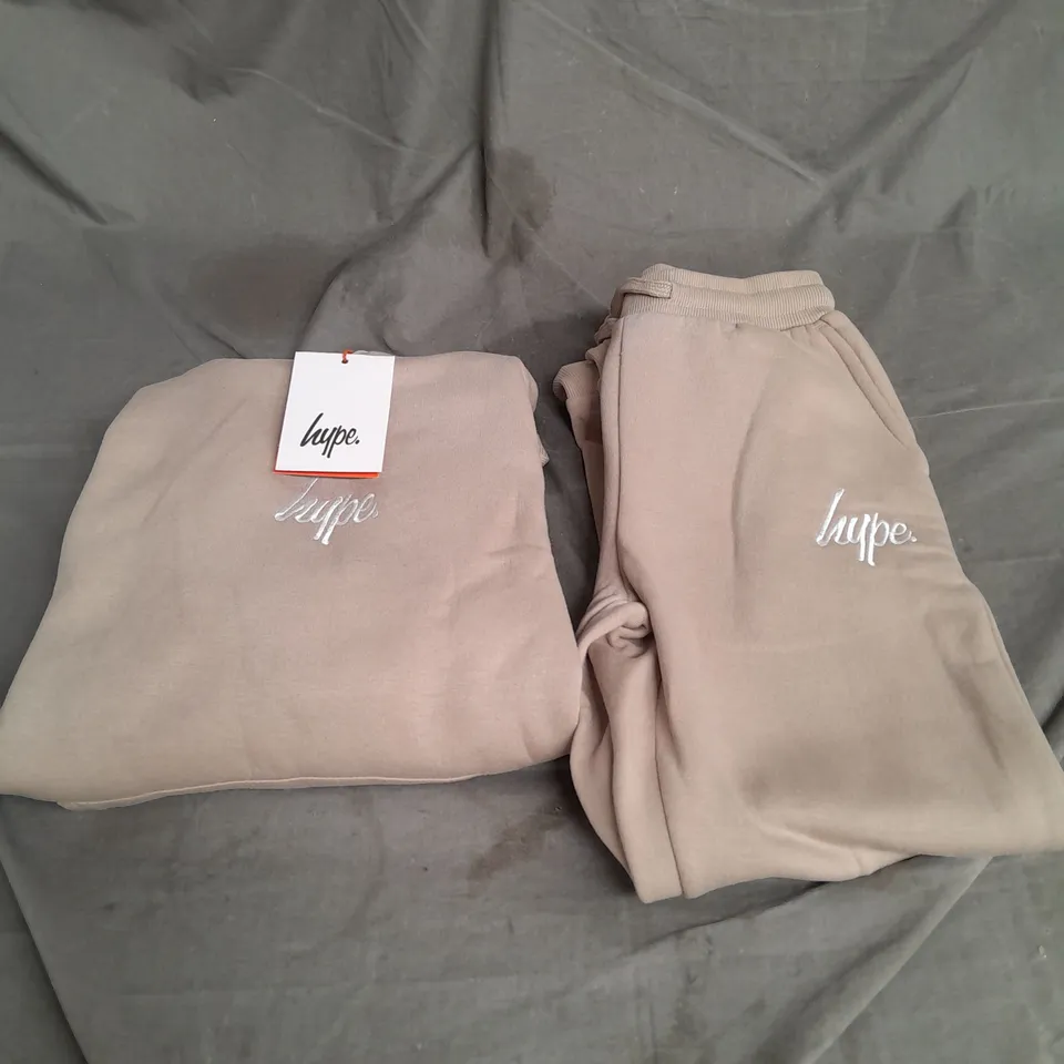 HYPE KIDS TRACKSUIT IN SAND SIZE 9-10YRS