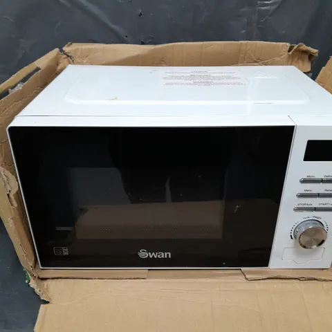 BOXED SWAN 20L 700W DIGITAL MICROWAVE - WHITE - COLLECTION ONLY 