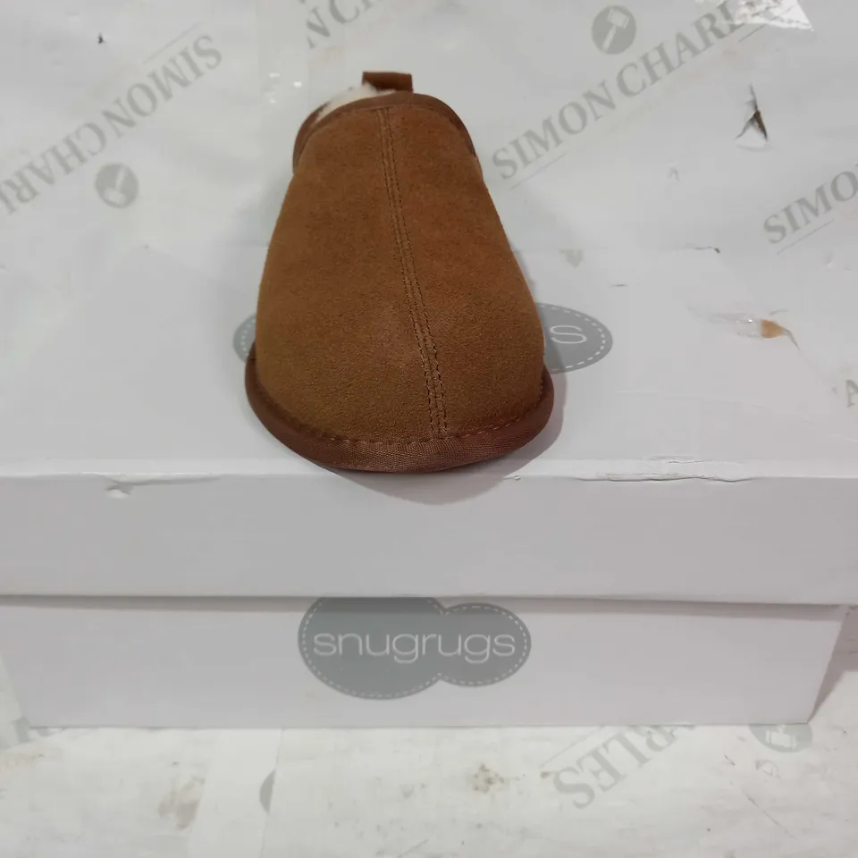 BOXED PAIR OF SNUGRUGS FAUR FUR LINED SLIPPERS IN BROWN UK SIZE 6