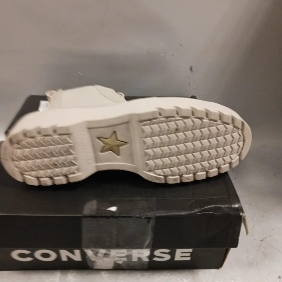 CONVERSE JUNIOR GIRLS CRAFTED FASHION LEATHER HI TRAINERS - BEIGE - SIZE 3 OLDER