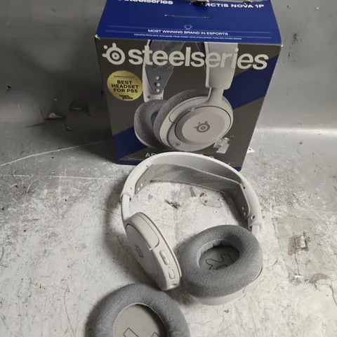 BOXED STEEL SERIES ARCTIS NOVA 1P PS5 GAMING HEADSET 