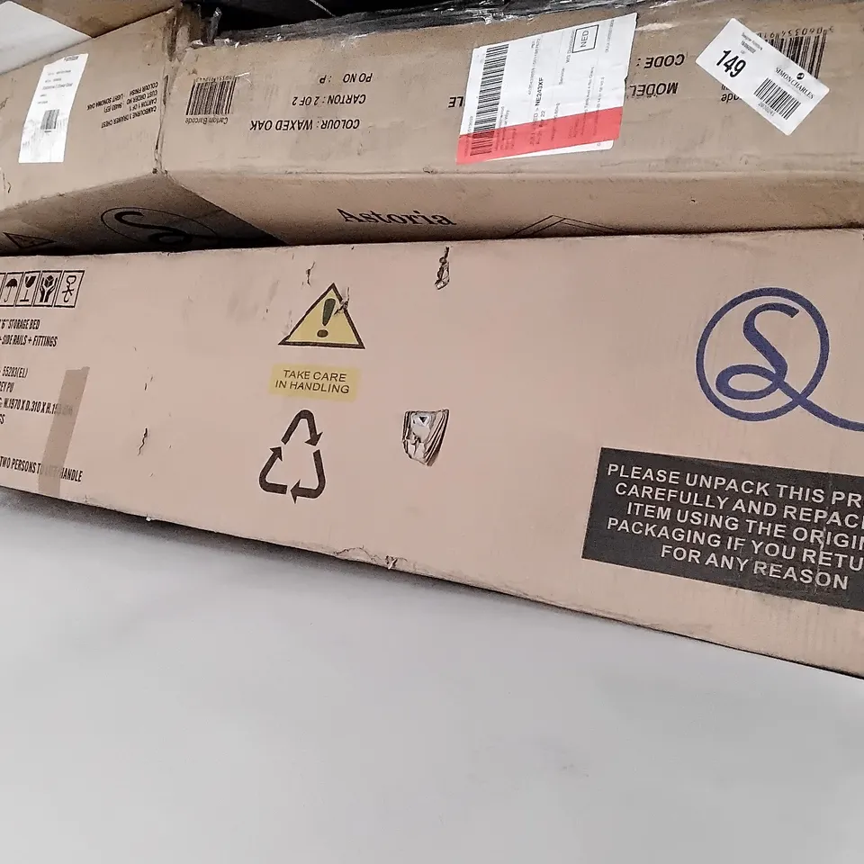 BOXED WAVERLEY 4'6" STORAGE BED (1 OF 2 BOXES)