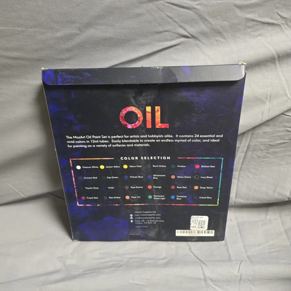 APPROXIMATELY 9 MOZART OIL PAINT SET – 24 COLOURS IN 12ML TUBES