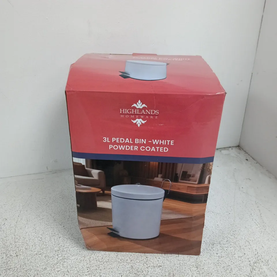 BOXED HIGHLANDS HOMEWARE 3L PEDAL BIN - WHITE POWDER COATED