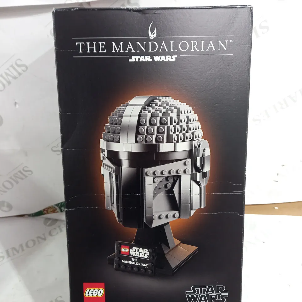 BOXED LEGO STAR WARS THE MANDALORIAN HELMET 75328 RRP £70