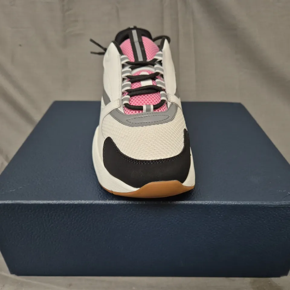 BOXED PAIR OF DIOR B22 SHOES IN WHITE/PINK EU SIZE 43